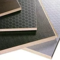 Фанера с текстурированным сетчатым покрытием Фанера с текстурированным сетчатым покрытием