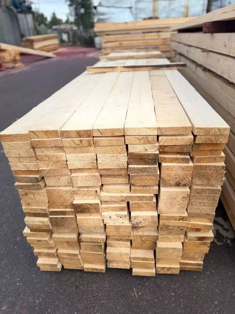 Обрезная доска хвойная