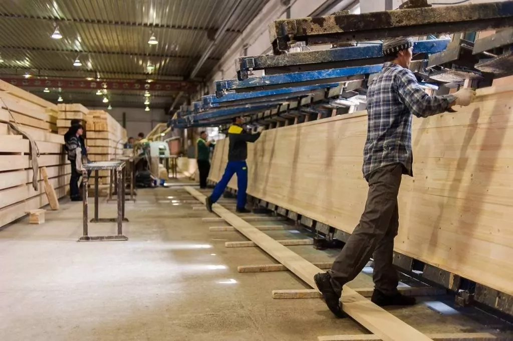 Пиломатериалы на складе