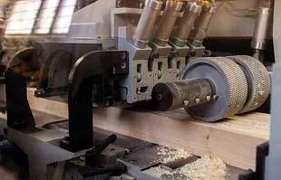 Профилированный брус плюсы и минусы